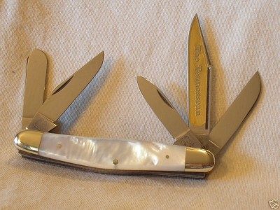 Pre - 1982 Frank Buster Cutlery CO. Tang Stamped - Fight'n Rooster Stockman.jpg