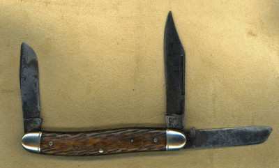 Schrade Walden 4 in stockman a.jpg