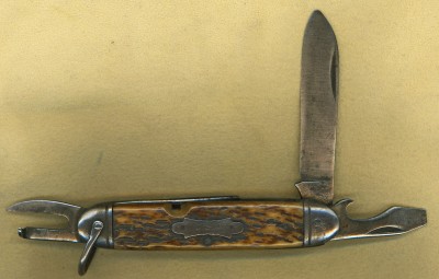 Camillus 4 line USA camper a.jpg