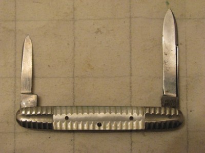 HowesCutlery11.jpg