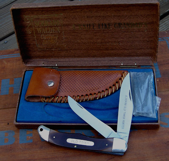 Schrade Alaskan OT hinged 2.jpg