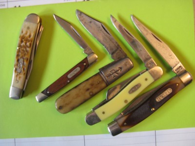 These are my EDC's with pics.<br />Old Timer to Dress Deer<br />Case stockman for general woods and farm.<br />Russell Barlow for events<br />1 blade Buck for Church