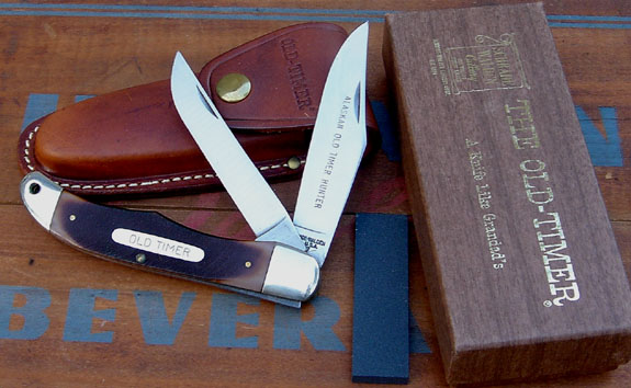 Schrade Alaska hunter 25ot.jpg