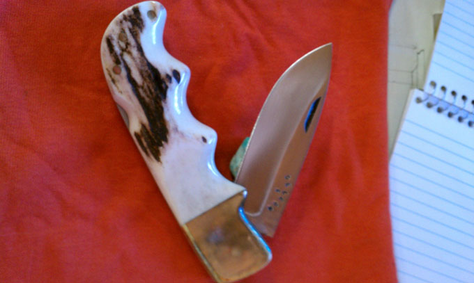deleon-w.jpg