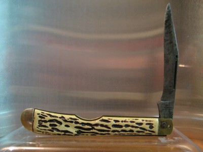 Too bad about the bolsters, I love this knife.  I wish there was someone in my area who could restore this.