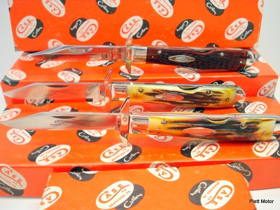 CASE CHEETAHS:65-69 sabre redbone and two 70 or 71's(can tell,dots hidden by swing guard)one big Stamp L and one Small Stamp lssp