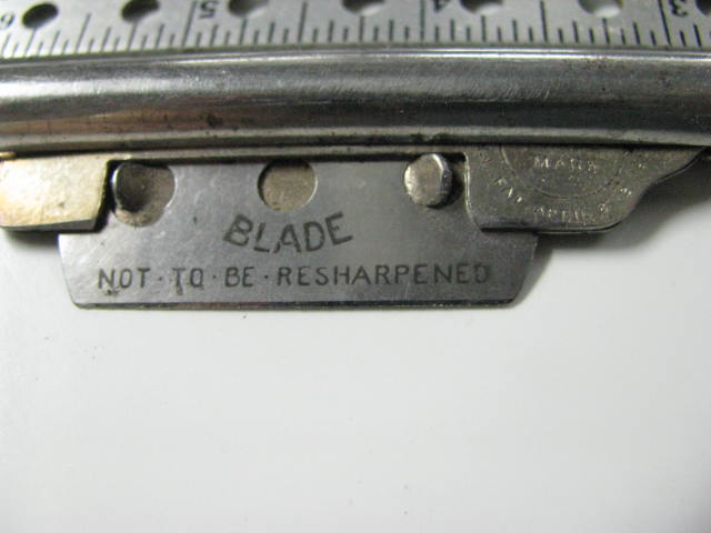 VanKnife2.jpg