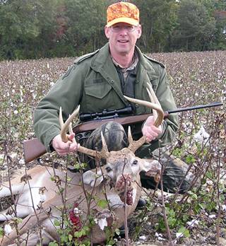 8 Point Buck 10-24-08.jpg