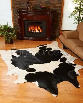 Black_White_Cowhide_Rug_752.jpg