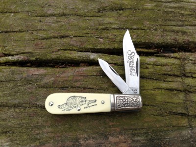 Schrade Scrimshaw - Barlow - 1979.JPG