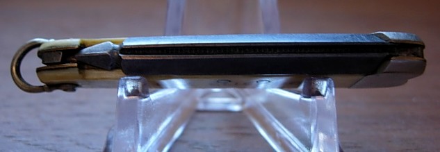 Knife 010.jpg