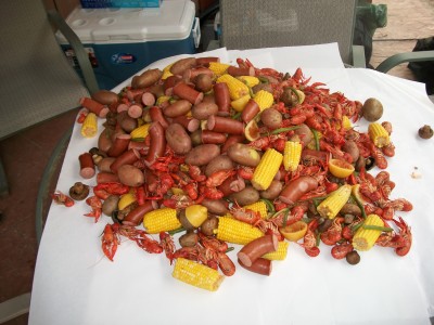 Dig in, boys!