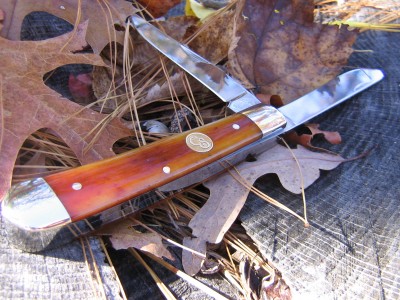 Canal Street Cutlery Smooth Sunset Bone Trapper knife 014.JPG