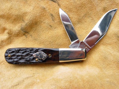 Ka-Bar.jpg