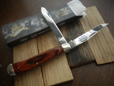 Utica Trapper Knife Wood Handles (6).JPG