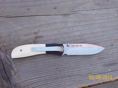 CRKT carson m4-02 002.jpg