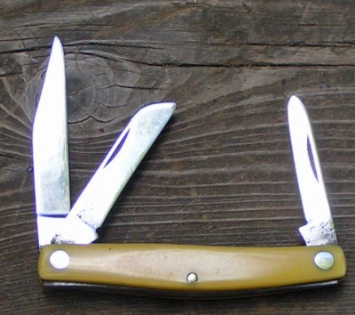 Schrade Walden 835Y c.jpg