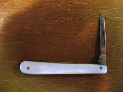 pocket knives 008.jpg