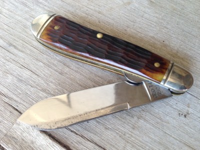 #55 Houndstooth Spear Point