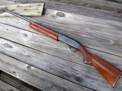 1975 Remington 1100 Auto Shotgun.JPG