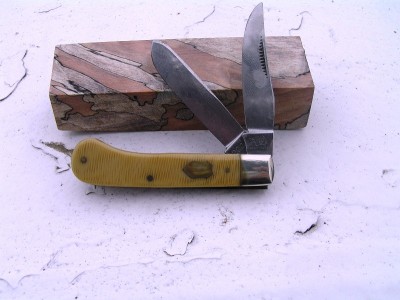 2005 Bulldog Saddlehorn Waterfall Celluloid outgassed