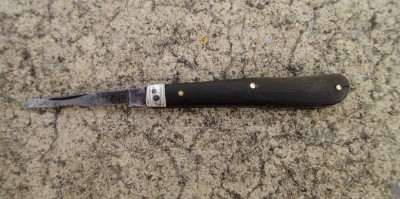 Quill Knife Open.jpg