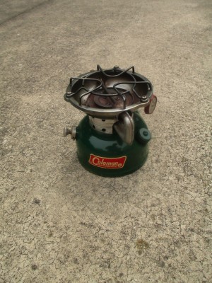 Coleman Sportster Stove.jpg