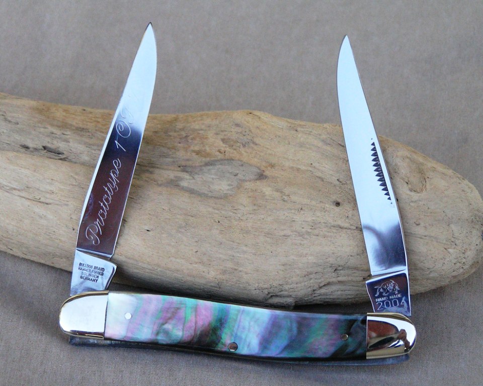 4 inch Muskrat Black lip Pearl 25th anniversary Ptototype