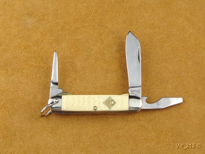 Camillus BSA Cub Scout #C1885 Ivory Derlin Handle (1980-1982)