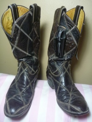 Tony Llama Boots with knife sheath.jpg