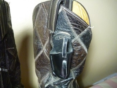 Tony Llama Boots knife sheath.jpg
