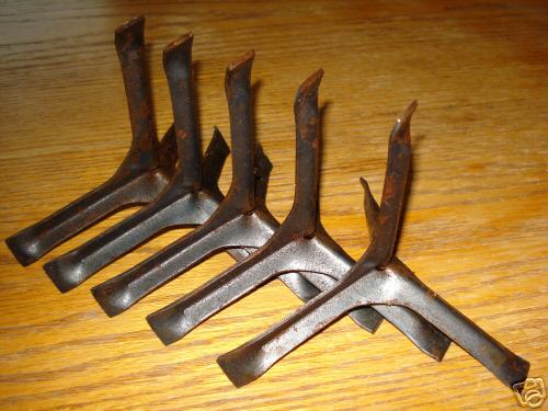 OSS Big Flat Tire Spike Set of 5 Vietnam ww2 wwII.jpg