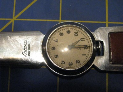 LatamaWatchLO&TheatreKnife 002.jpg
