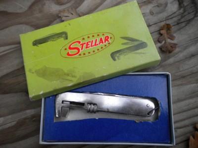 novem knives 001.JPG
