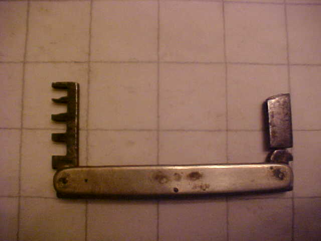 MysteryTool1.JPG