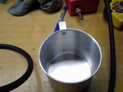 Plan C. Use simple smaller pot, gasket from Plan B container, &amp; lexan sheet from plan A. No Good. Rivets holding handle on small pot leak air.
