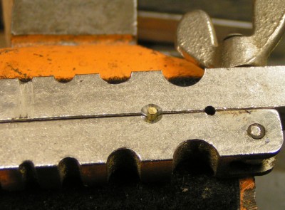 I- pin in device.jpg