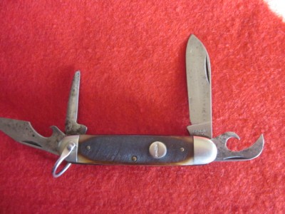 Made In USA stamp<br />Hoffritz shield