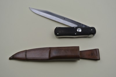Butler extended blade (2500x1674).jpg
