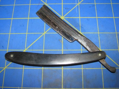 Razors&Stuff3 001.jpg