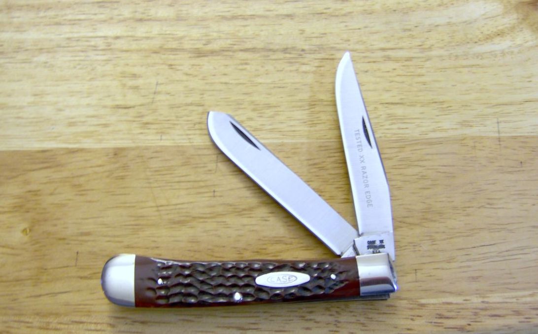 1976 Bone Razors Edge Trapper.