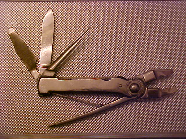 PlierKnife6.JPG