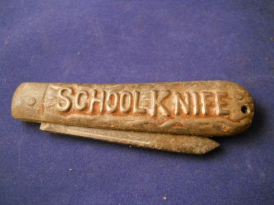 School knife 4.JPG
