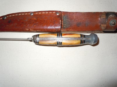 Western fixed blade 006.jpg