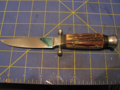 FixedBladeWall 001.jpg