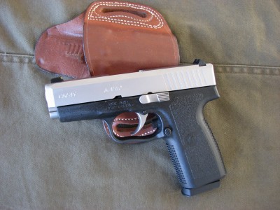 Kahr 45 003.JPG