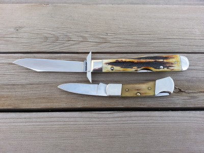 CASE 76' Cheetah and 96' Small lockback_pile side.jpg