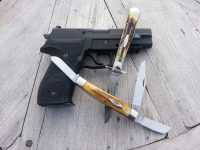 SIG P226 MK-25 Navy SEALS Issue_CASE 10 dot Jumbo Stockman_1976' Cheetah_mark side.jpg