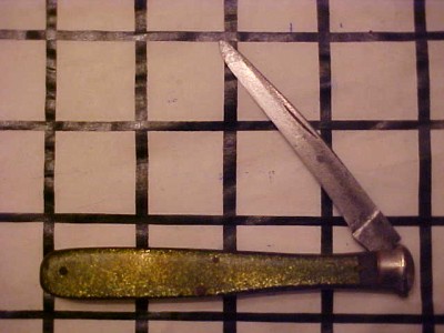 UticaGreenFlake1.JPG