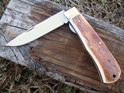 EDC #73 Scout Mammouth Ivory (F).JPG